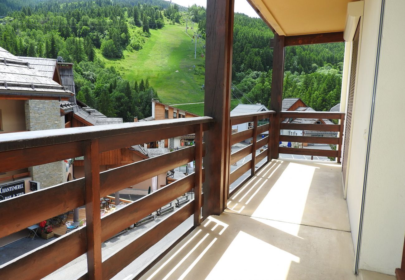 Apartment in Chantemerle - Feet of Chantemerle's ski slopes - 6 people
