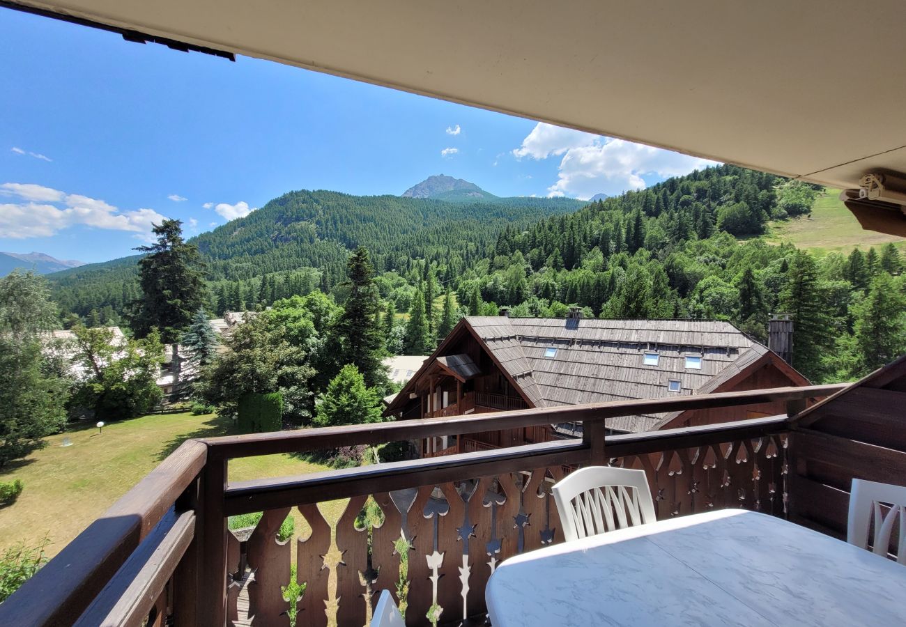 Apartment in Chantemerle - AT THE FEET OF THE SKI SLOPES- FLAT  4 PEOPLE