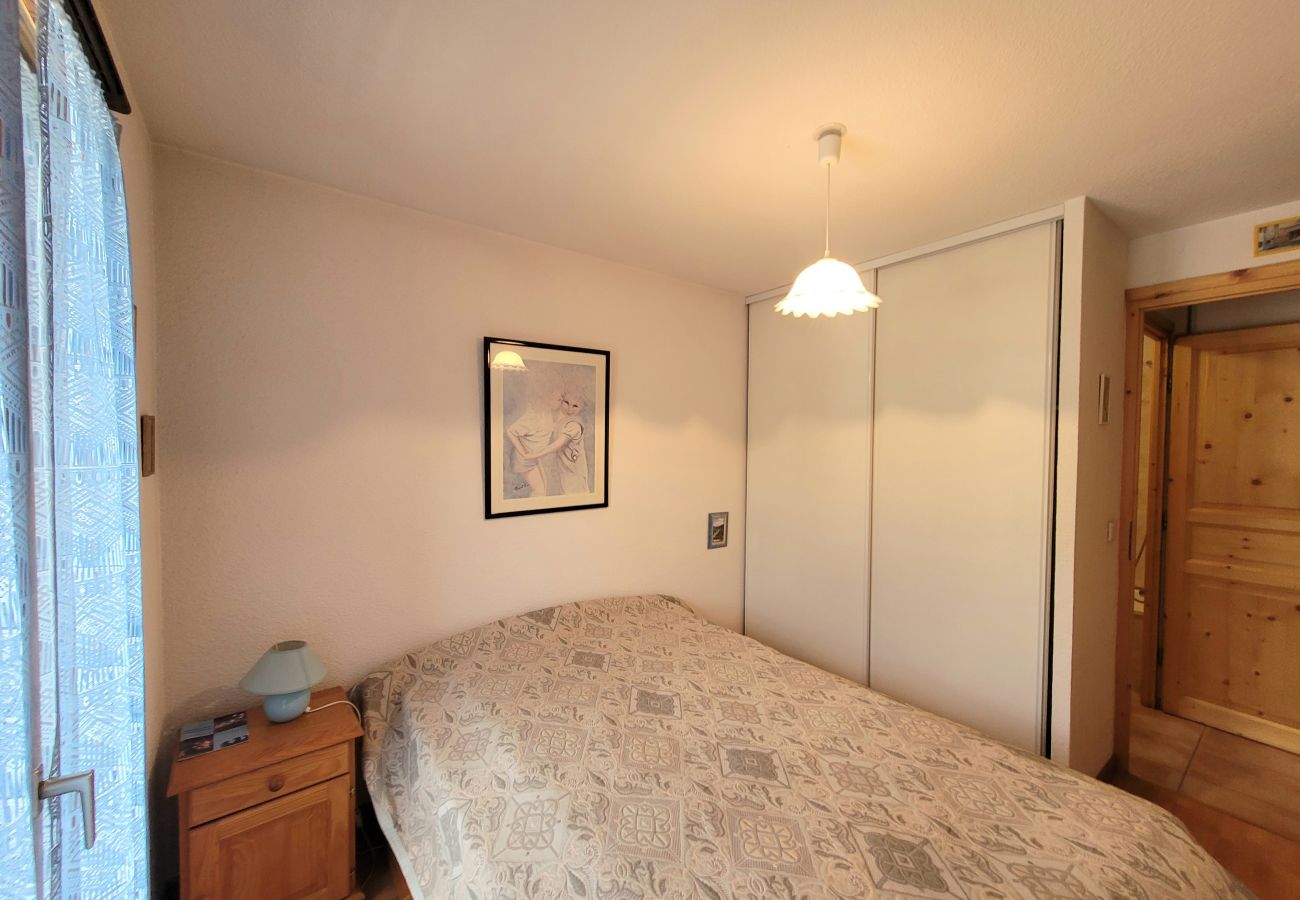 Apartment in Chantemerle - AT THE FEET OF THE SKI SLOPES- FLAT  4 PEOPLE