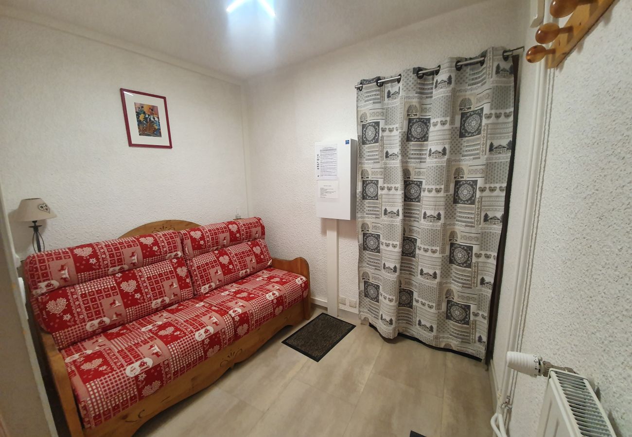 Apartment in Saint-Chaffrey - Studio + Mountain corner - 4/6 people - 250m from the ski slopes