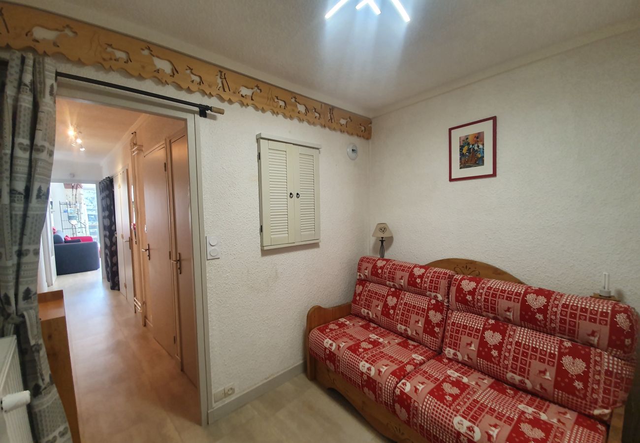 Apartment in Saint-Chaffrey - Studio + Mountain corner - 4/6 people - 250m from the ski slopes