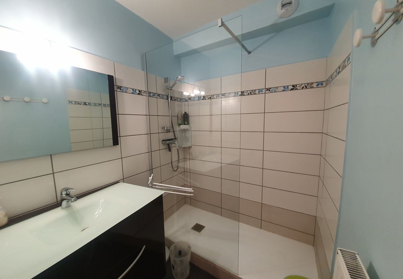 Apartment in Saint-Chaffrey - Studio + Mountain corner - 4/6 people - 250m from the ski slopes