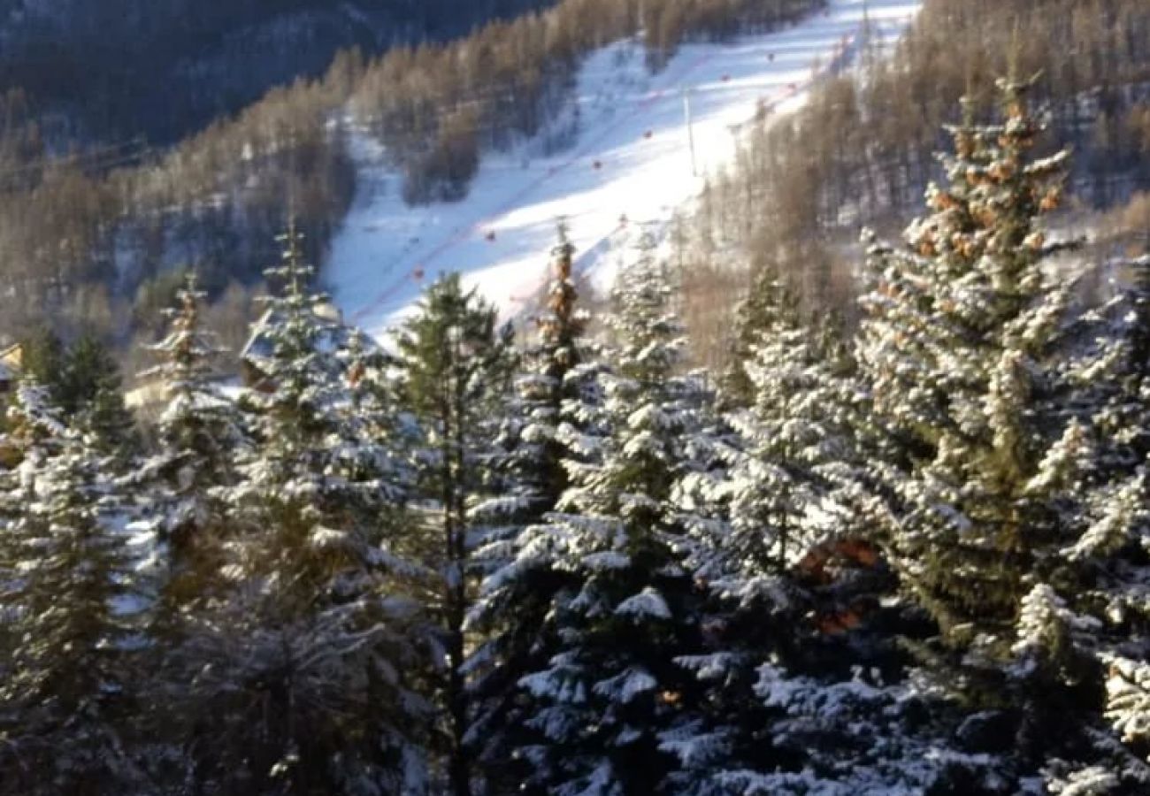 Apartment in Chantemerle - Studio + Mountain corner - 4 people