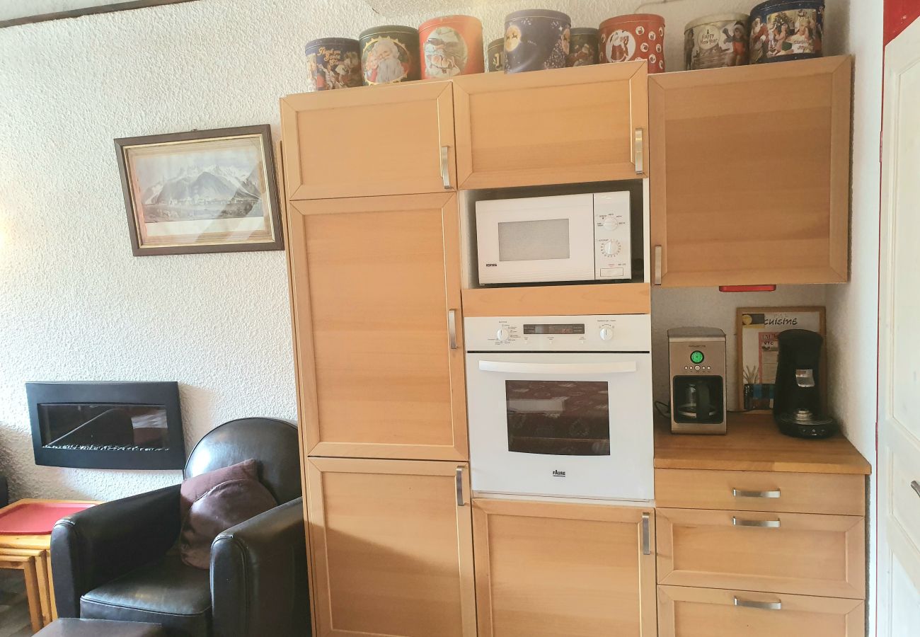 Apartment in Chantemerle - T2 duplex + mountain corner at the foot of the slopes 6 people