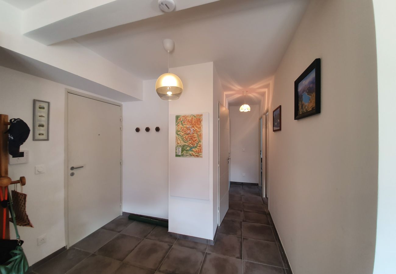Apartment in Le Monêtier-les-Bains - Charming T3 in new residence
