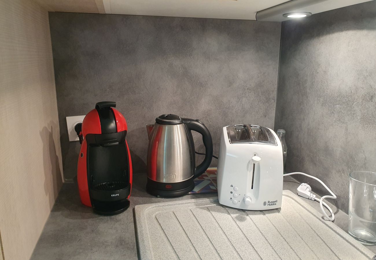 Apartment in Saint-Chaffrey - Studio + Mountain area 4-5 people