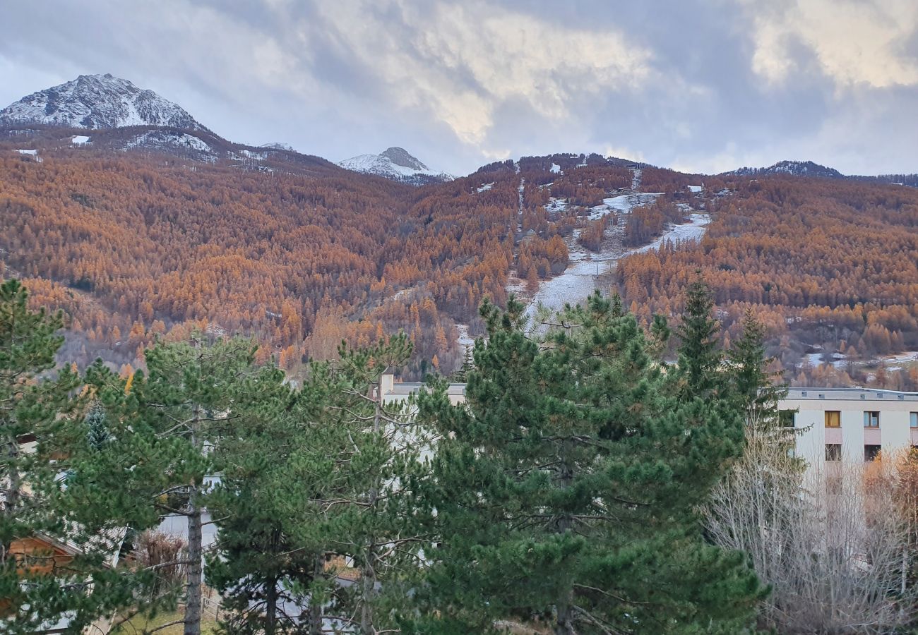 Apartment in Saint-Chaffrey - Studio + Mountain area 4-5 people