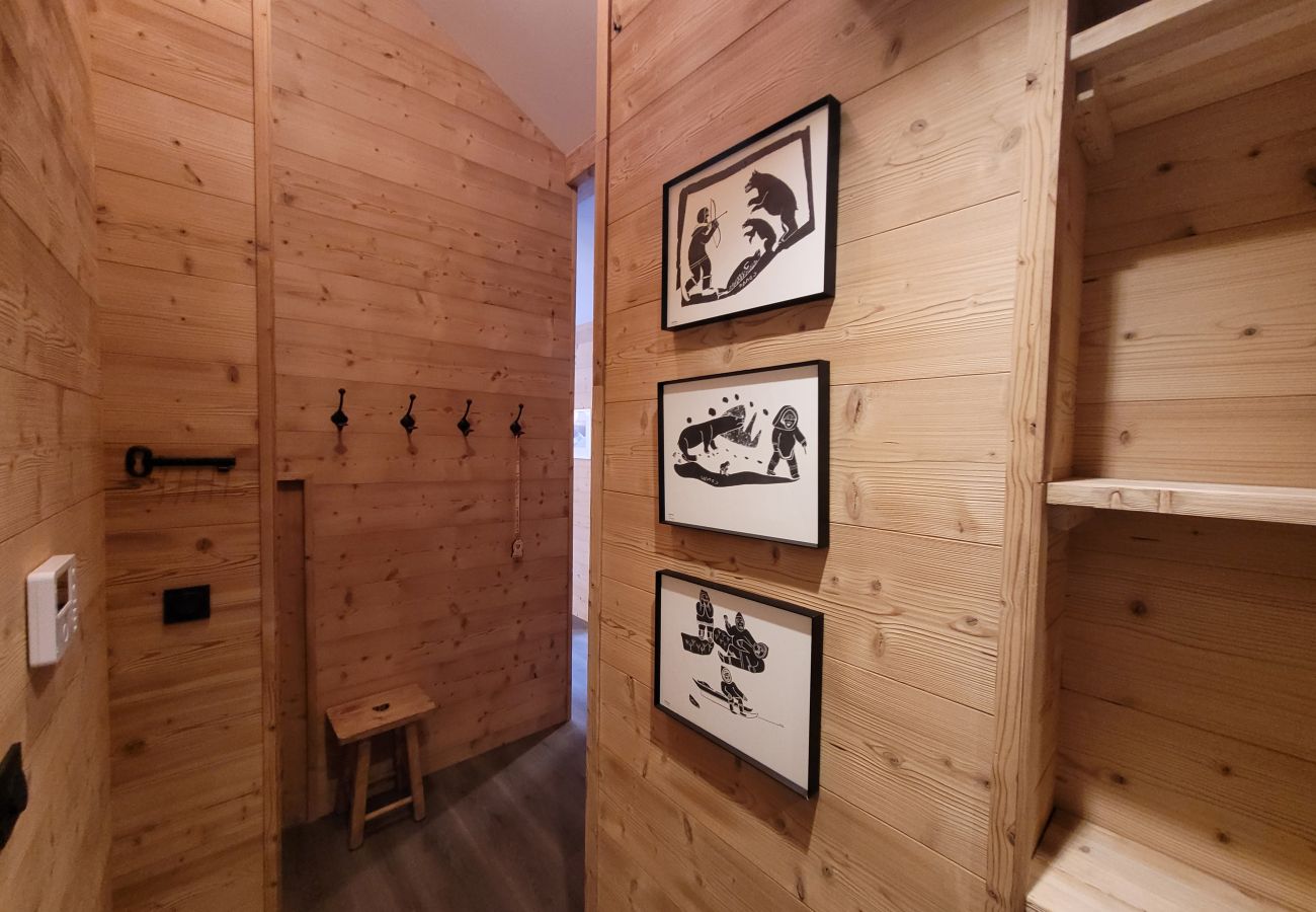 Apartment in Le Monêtier-les-Bains - Beautiful new T3 1km from the slopes