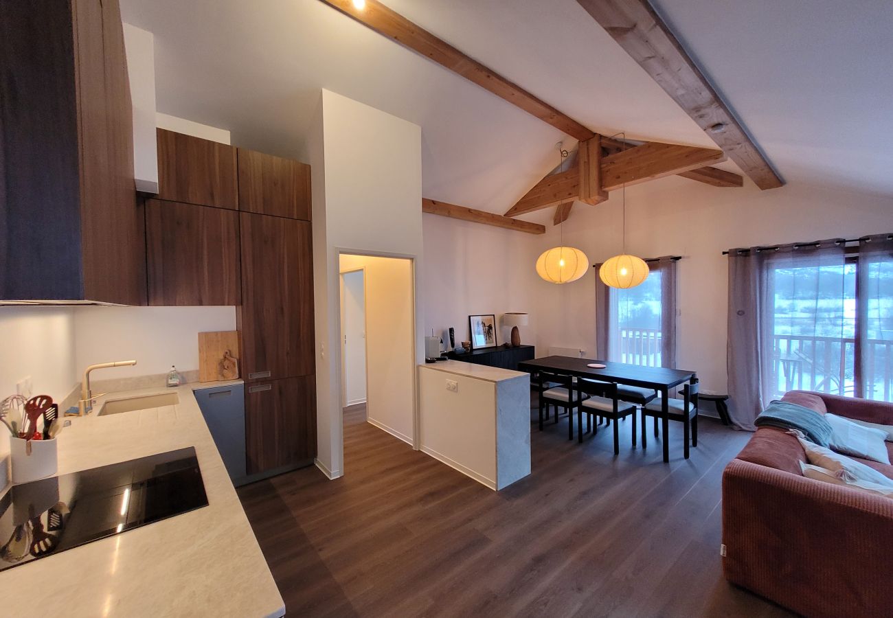 Apartment in Le Monêtier-les-Bains - Beautiful new T3 1km from the slopes