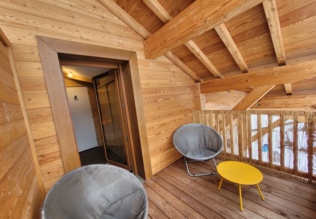 Apartment in Le Monêtier-les-Bains - Beautiful new T3 1km from the slopes