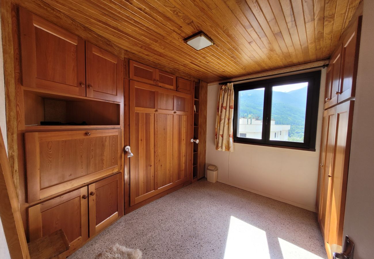 Apartment in Chantemerle - T3 close to slopes for 6 people