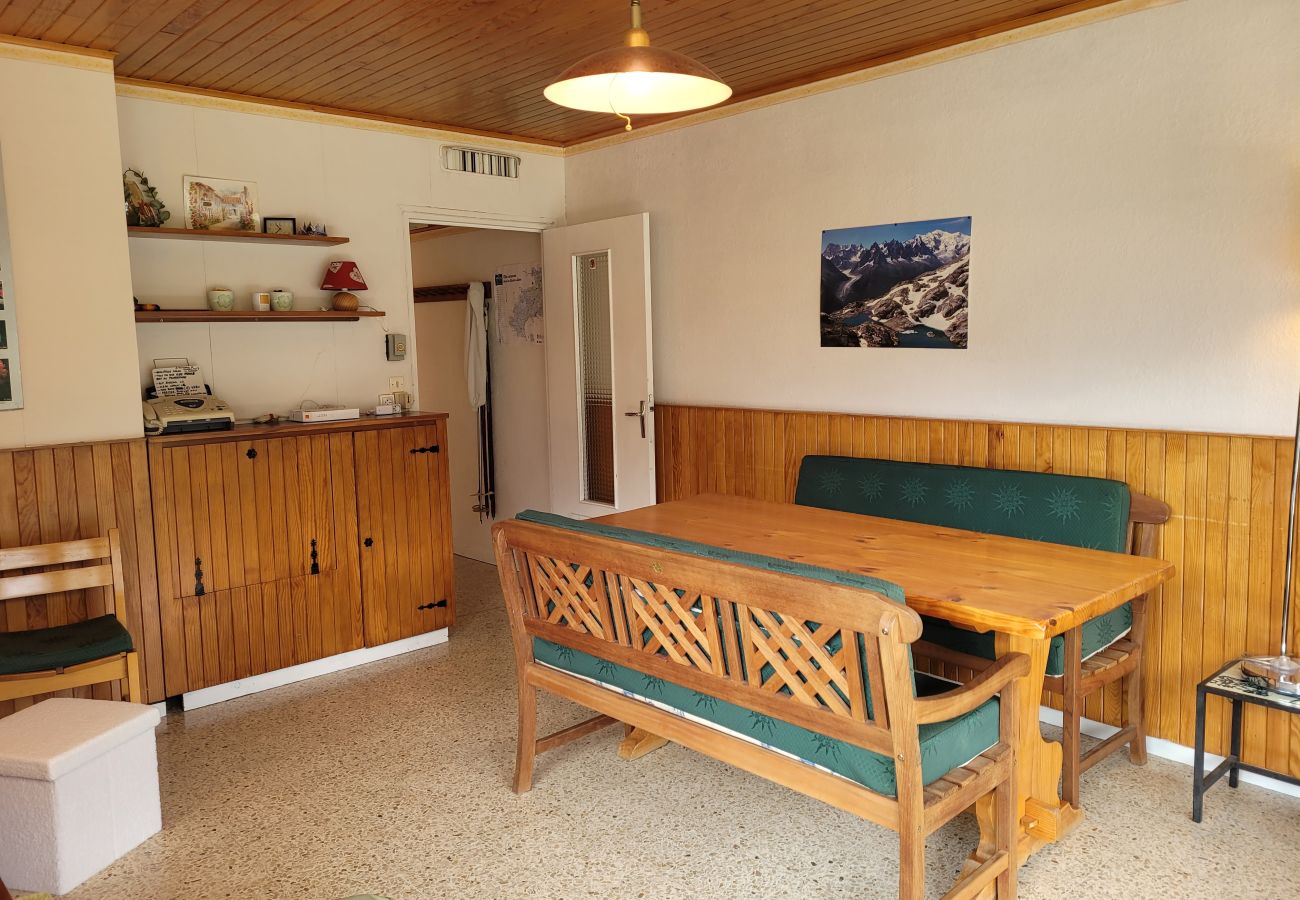 Apartment in Chantemerle - T3 close to slopes for 6 people
