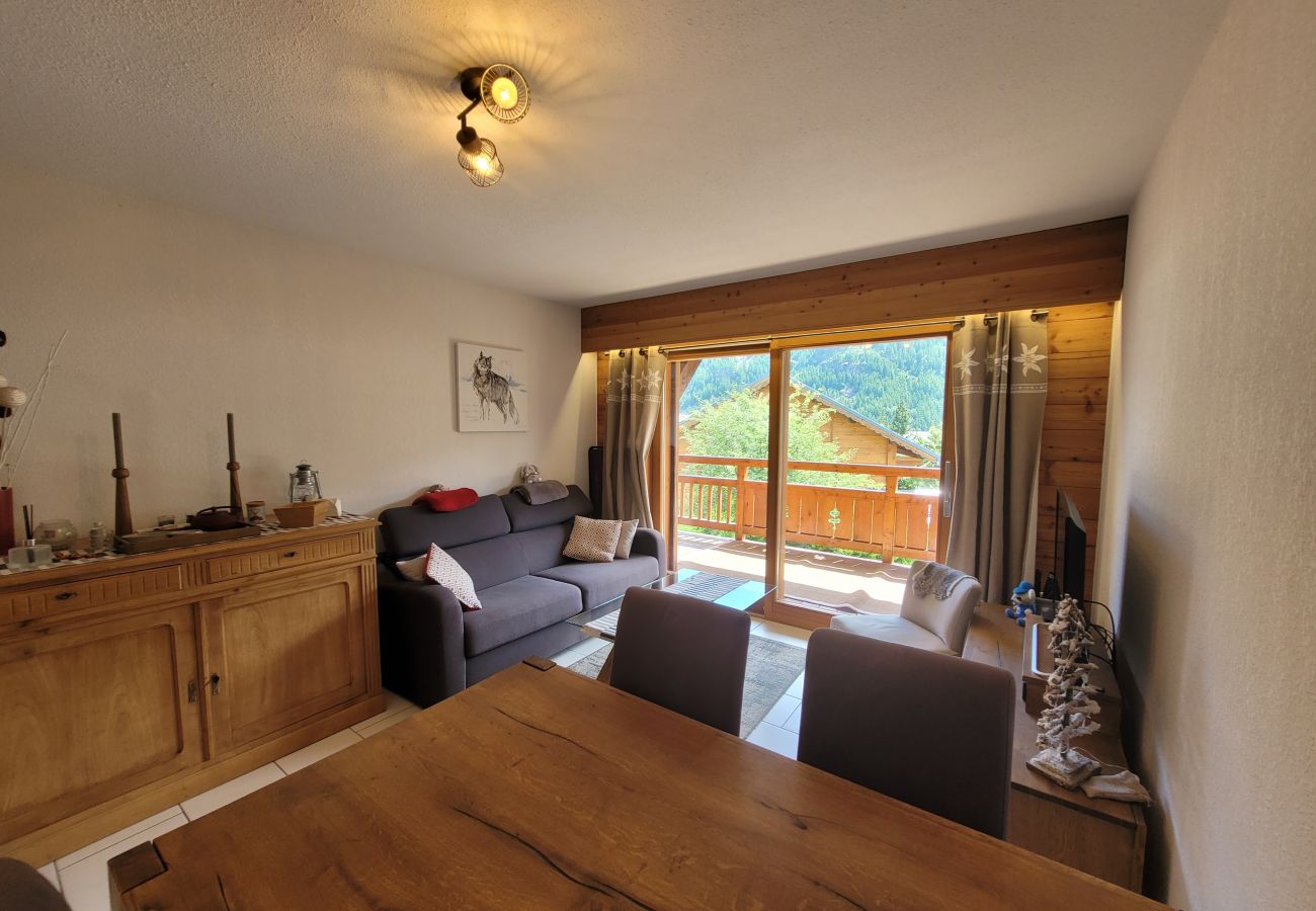 Apartment in Chantemerle - Nice flat exposed south for 4-6 people
