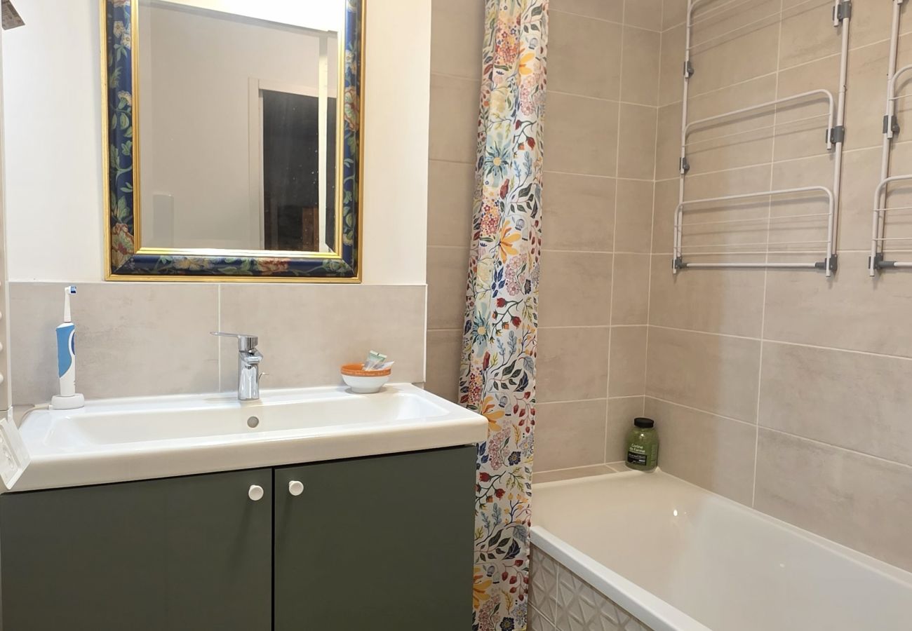 Apartment in Briançon - Flat 6 people at the feet of Briançon's ski slopes