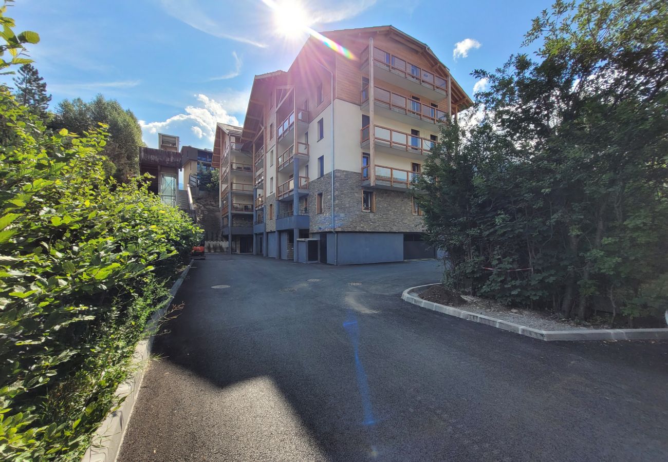 Apartment in Briançon - Flat 6 people at the feet of Briançon's ski slopes