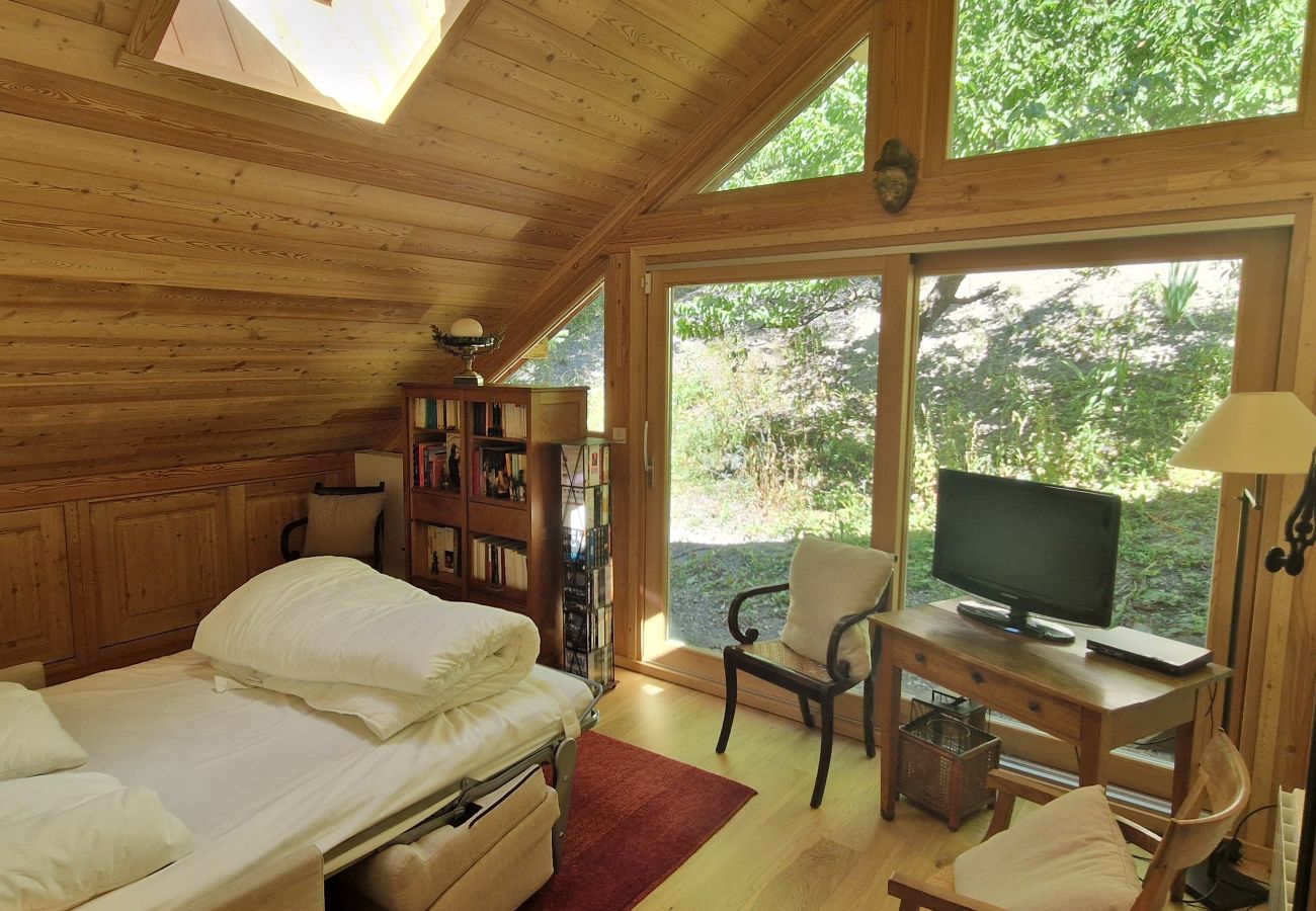 Casa a Saint-Chaffrey - graziosa casa familiare, per 8 persone Chantemerle