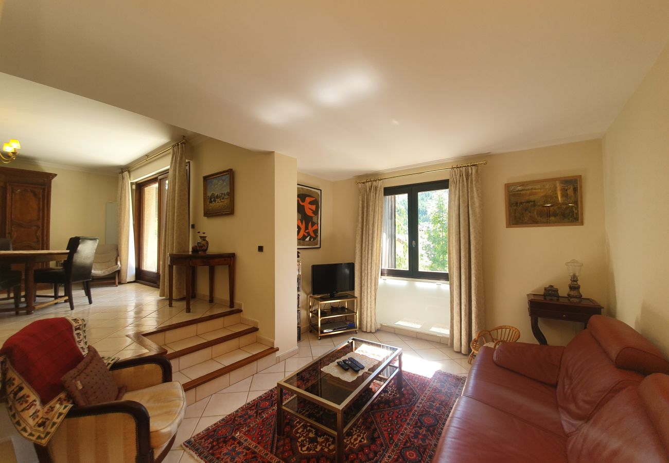 Casa a Saint-Chaffrey - graziosa casa familiare, per 8 persone Chantemerle