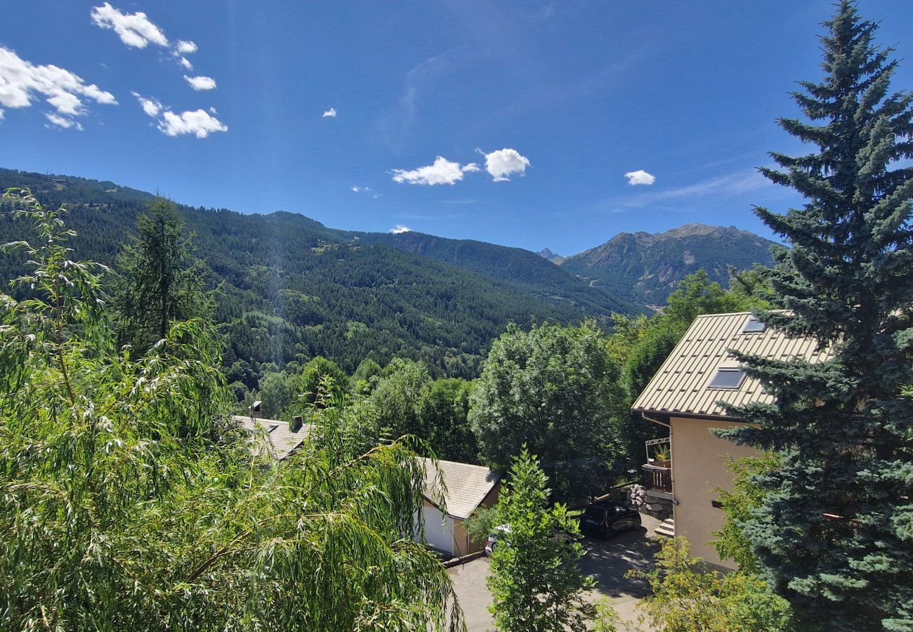 Casa a Saint-Chaffrey - graziosa casa familiare, per 8 persone Chantemerle