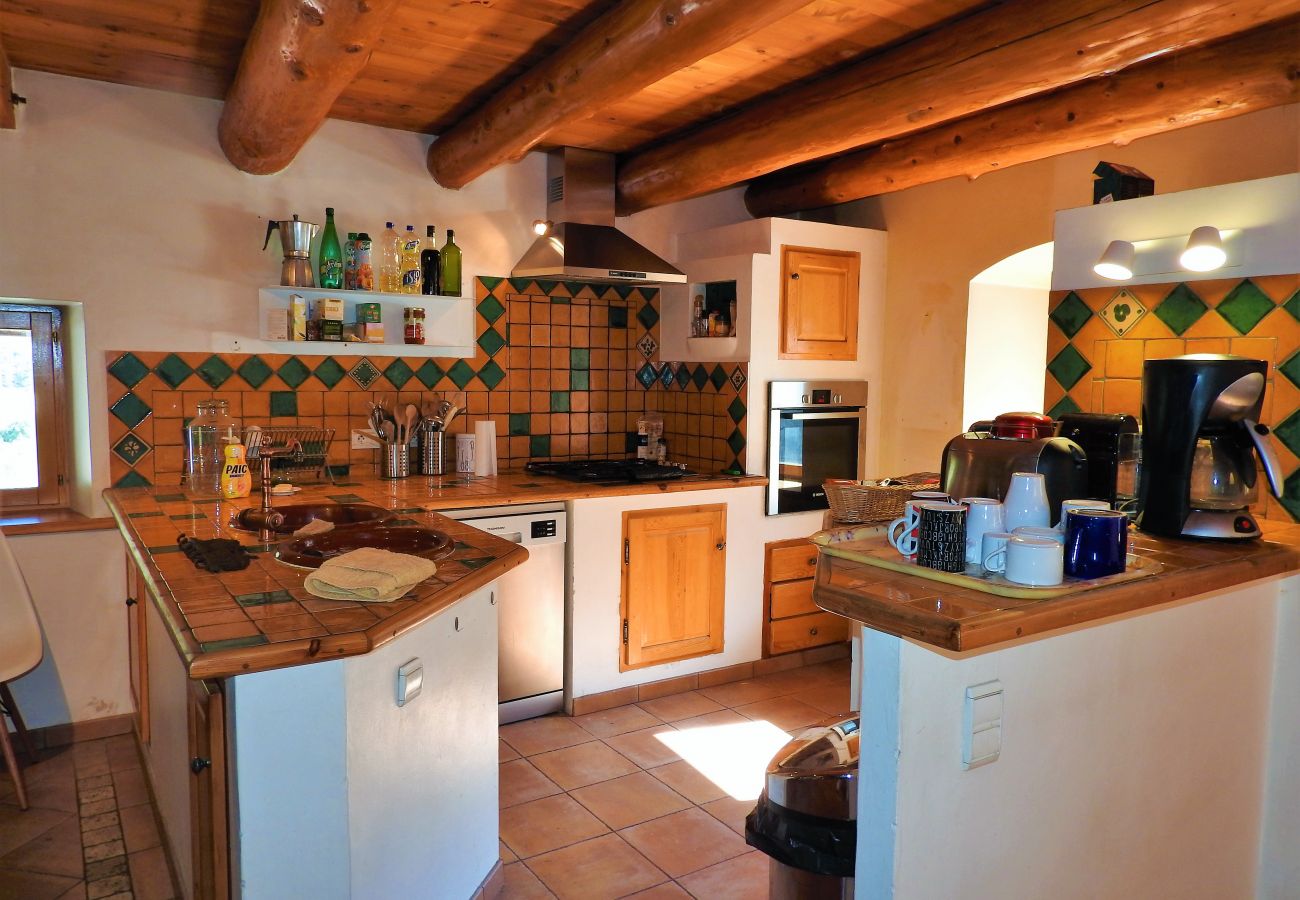 Maison à Val-des-Prés - BELLE MAISON DE VILLAGE - 10 PERSONNES