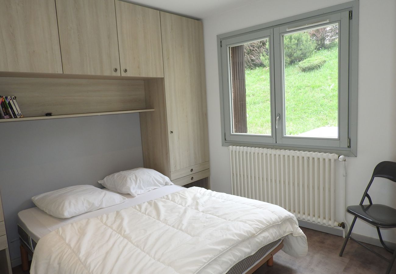 Appartement à Saint-Chaffrey - T3 -6 PERS 100M PISTES