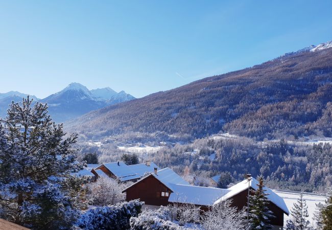 Chalet à Saint-Chaffrey - CHALET CONFORTABLE POUR 10 PERSONNES