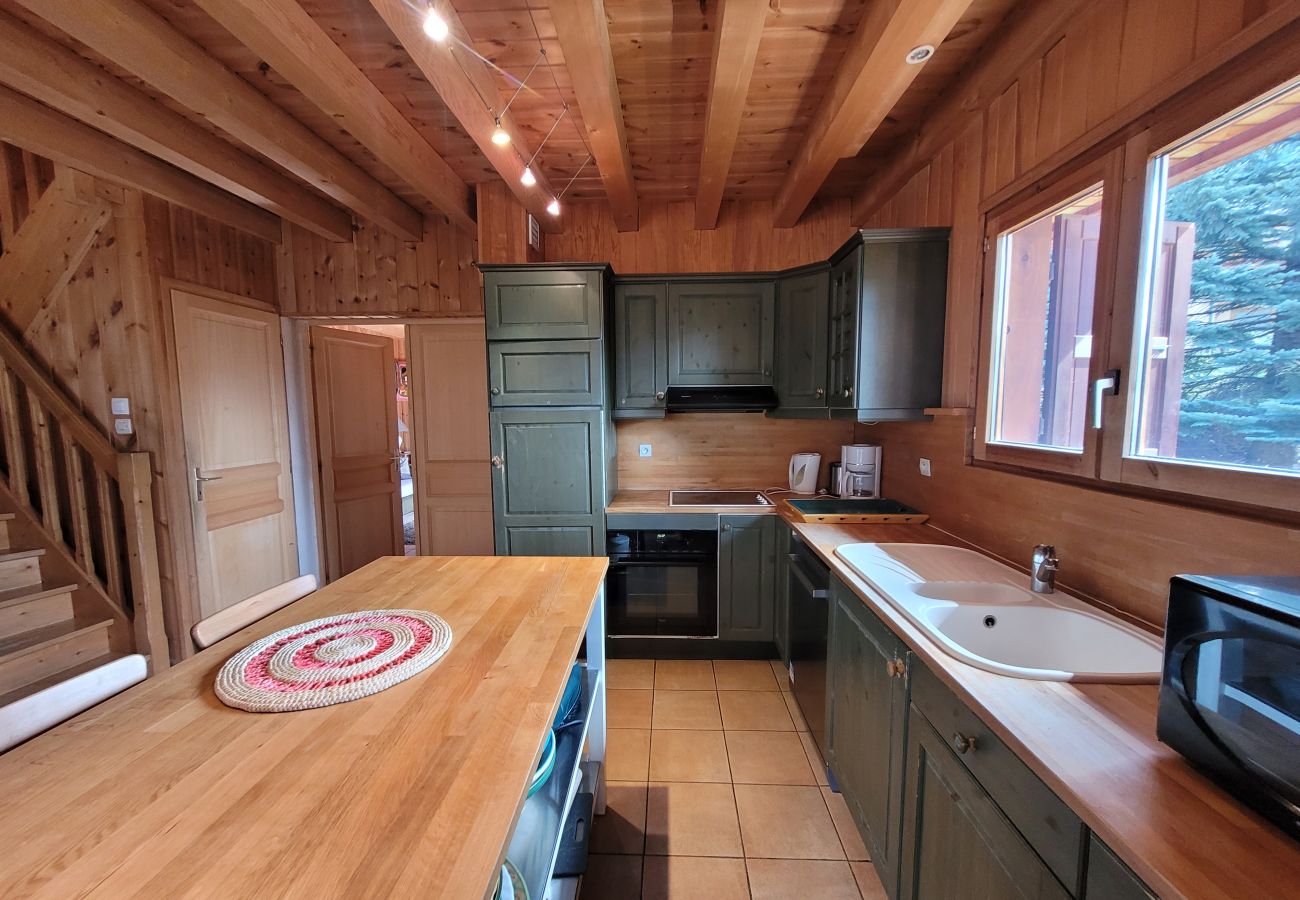 Chalet à Saint-Chaffrey - CHALET CONFORTABLE POUR 8 PERSONNES