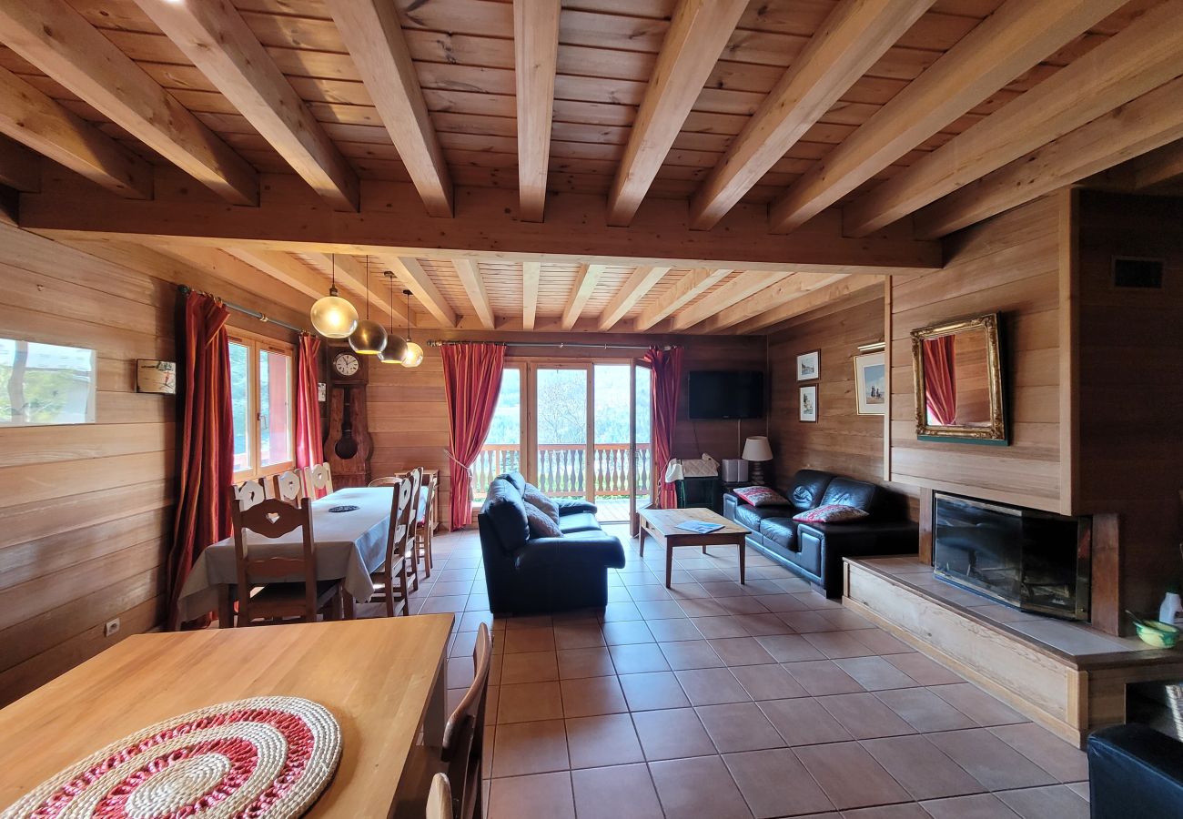 Chalet à Saint-Chaffrey - CHALET CONFORTABLE POUR 8 PERSONNES