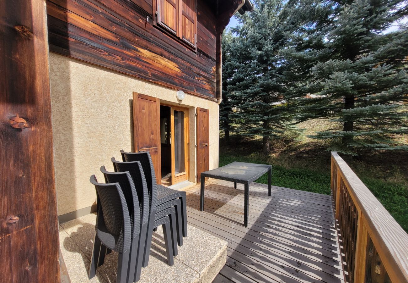 Chalet à Saint-Chaffrey - CHALET CONFORTABLE POUR 8 PERSONNES