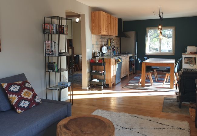 Appartement à Briançon - VUE IMPRENABLE POUR CE T3- 4 PERSONNES Appartement à Briançon - VUE IMPRENABLE POUR CE T3- 4 PERSONNES