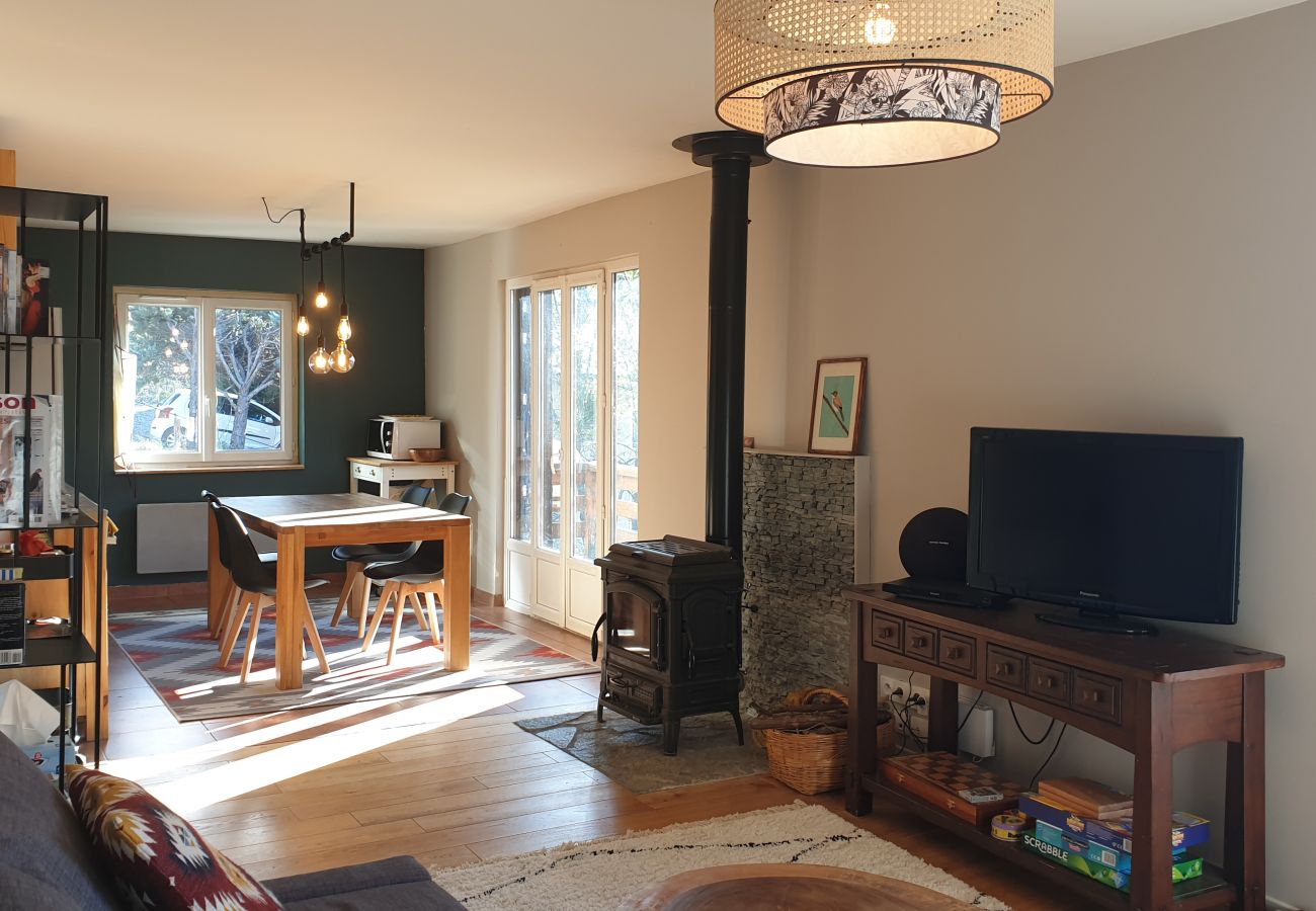 Appartement à Briançon - VUE IMPRENABLE POUR CE T3- 4 PERSONNES