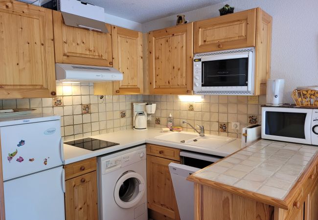 Appartement à Chantemerle - T2 AU PIED DES PISTES DE CHANTEMERLE Appartement à Chantemerle - T2 AU PIED DES PISTES DE CHANTEMERLE