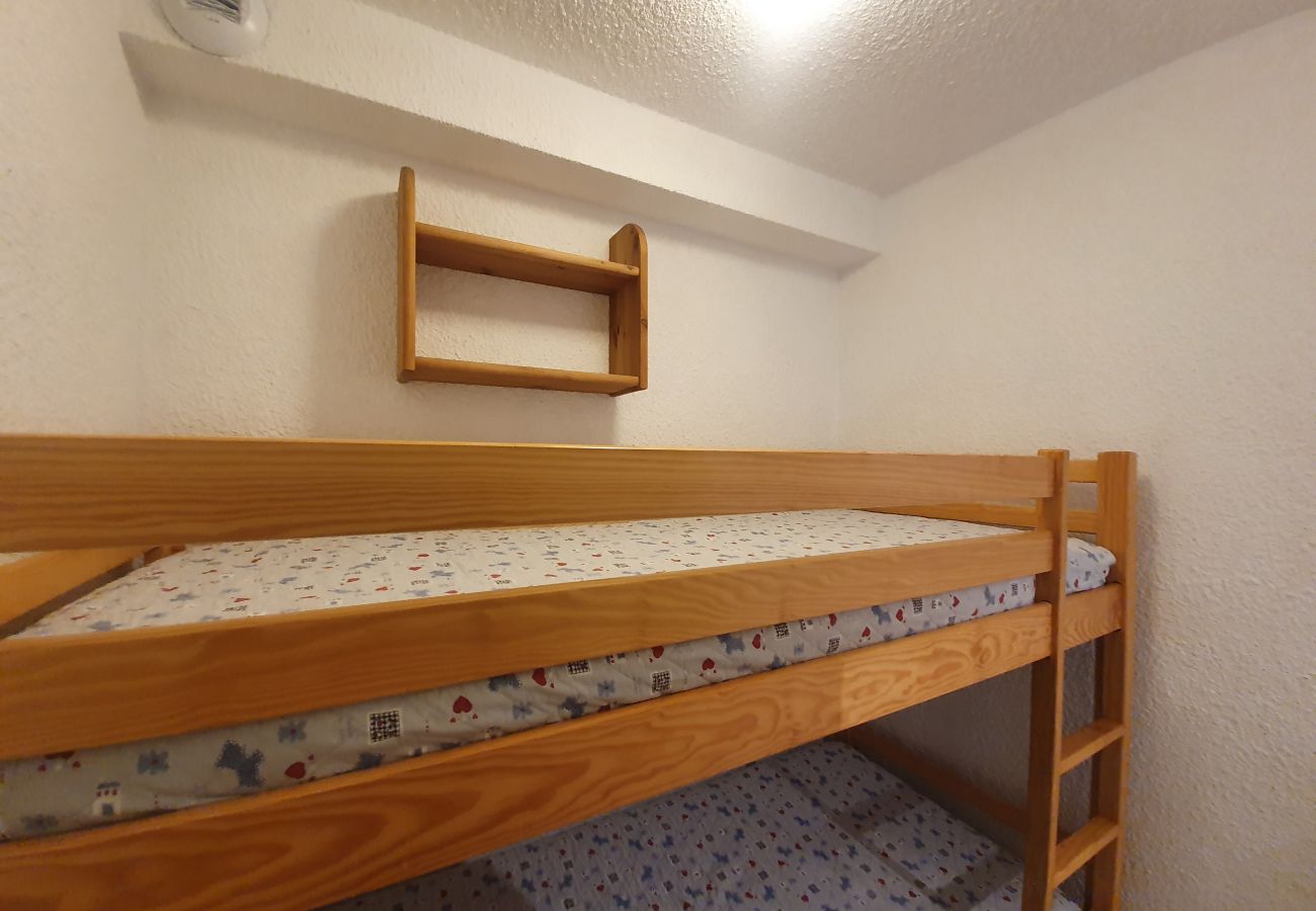 Appartement à Chantemerle - Studio + Coin montagne - 4/6 personnes - 250m du pied de piste 