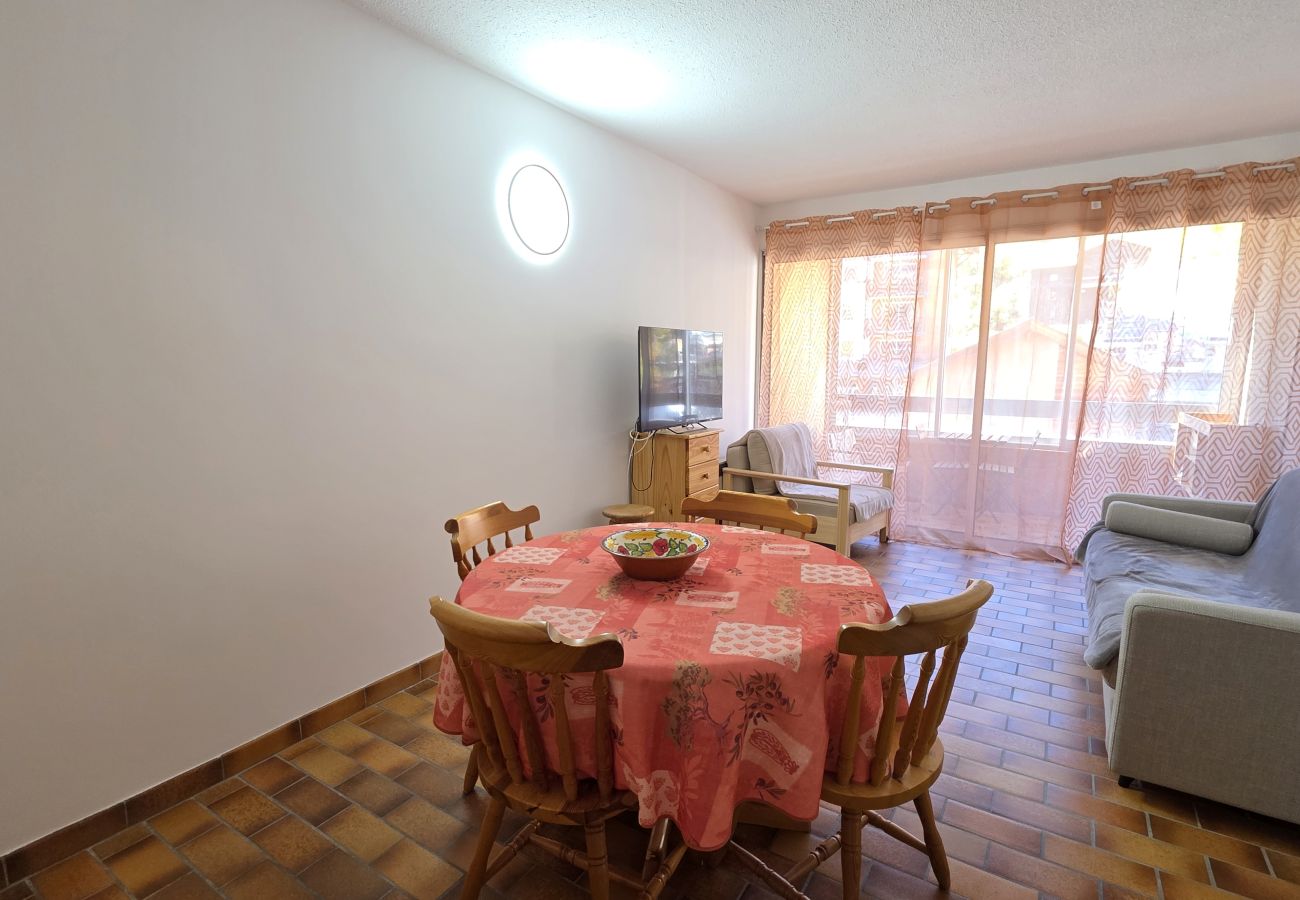 Appartement à Briançon - Grand studio + coin montagne au pied des pistes - 4 personnes 