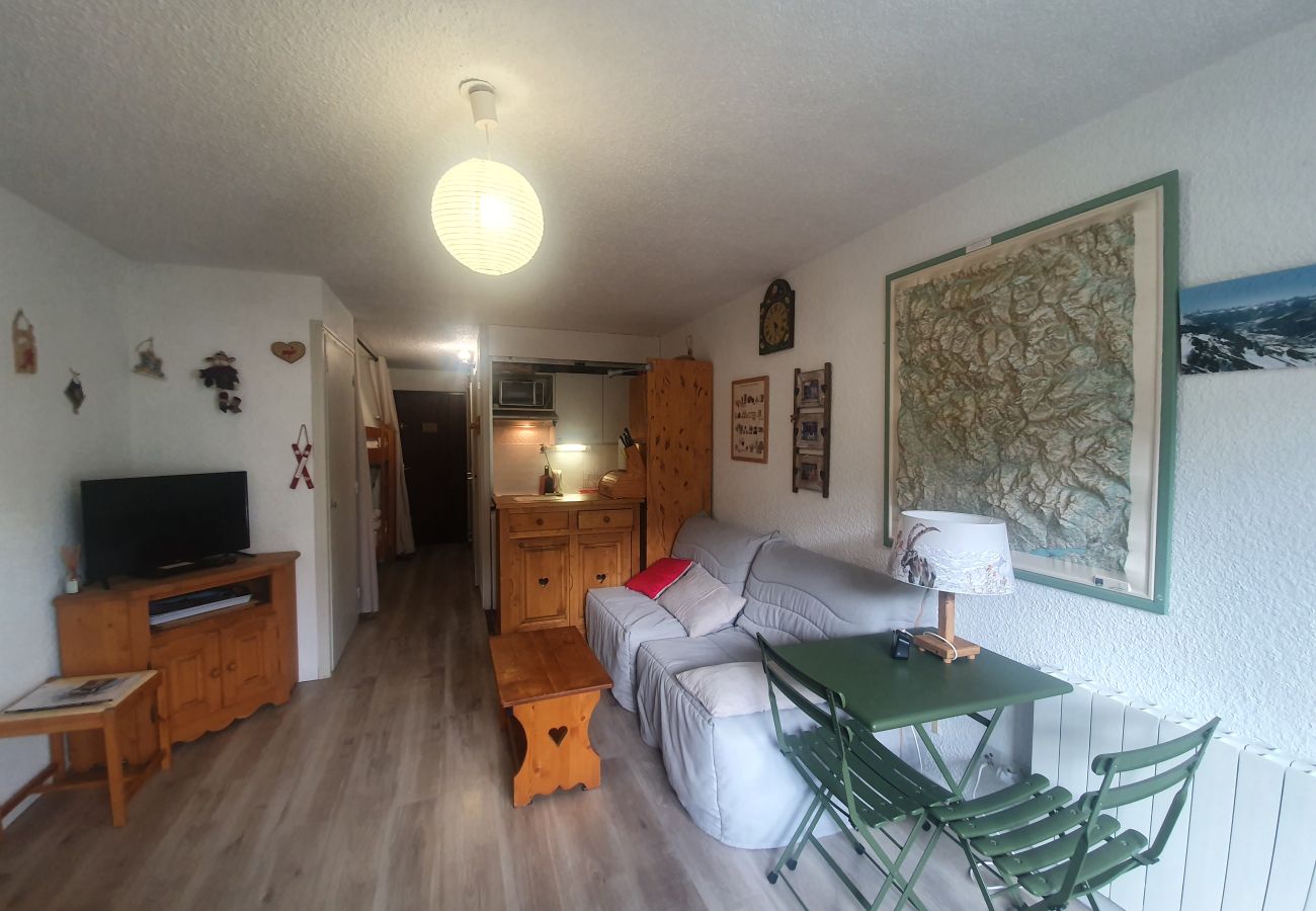 Appartement à Chantemerle - Studio + Coin montagne - 4 personnes 