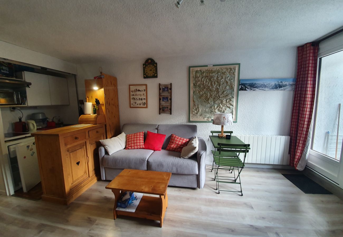 Appartement à Chantemerle - Studio + Coin montagne - 4 personnes 