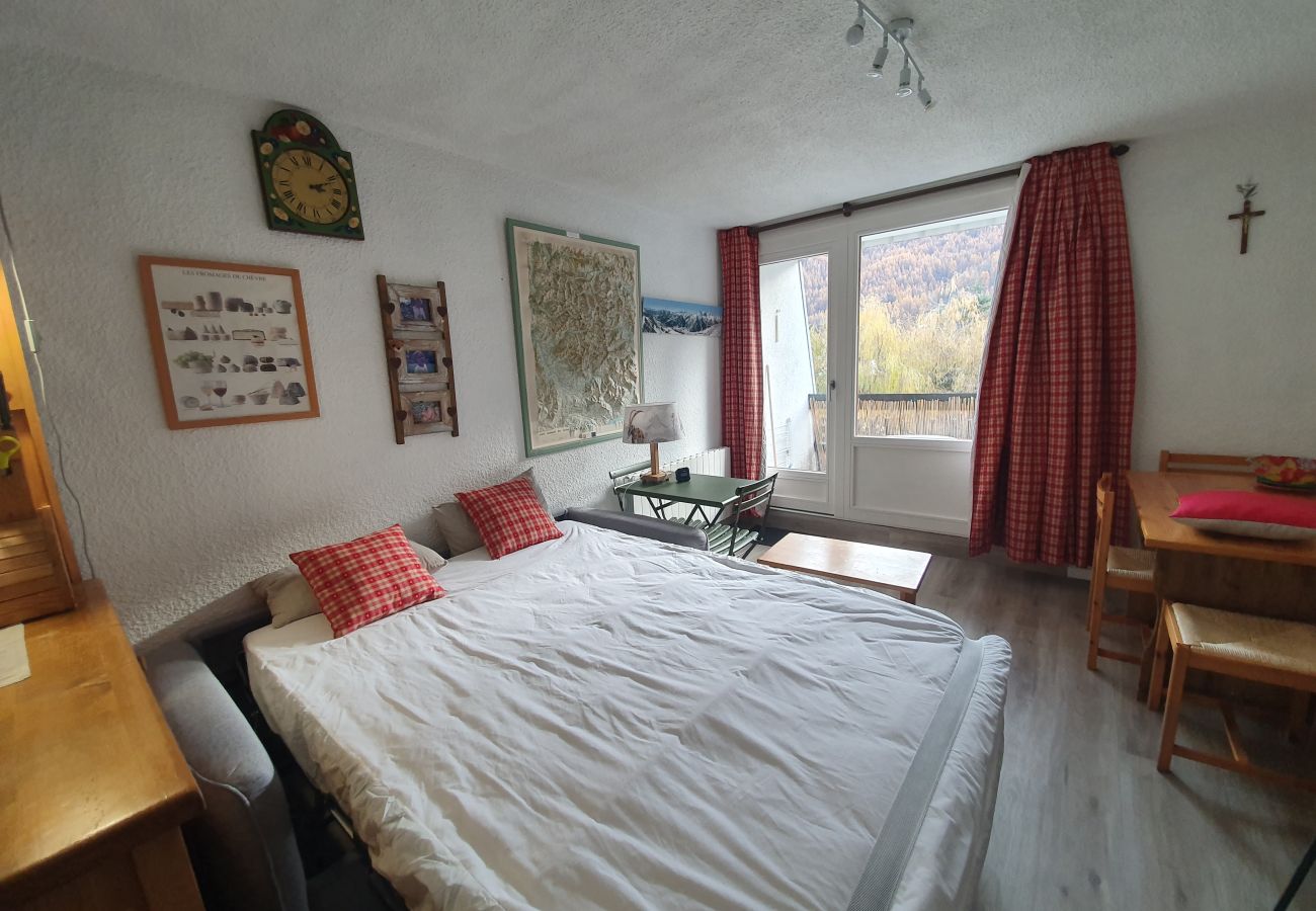 Appartement à Chantemerle - Studio + Coin montagne - 4 personnes 