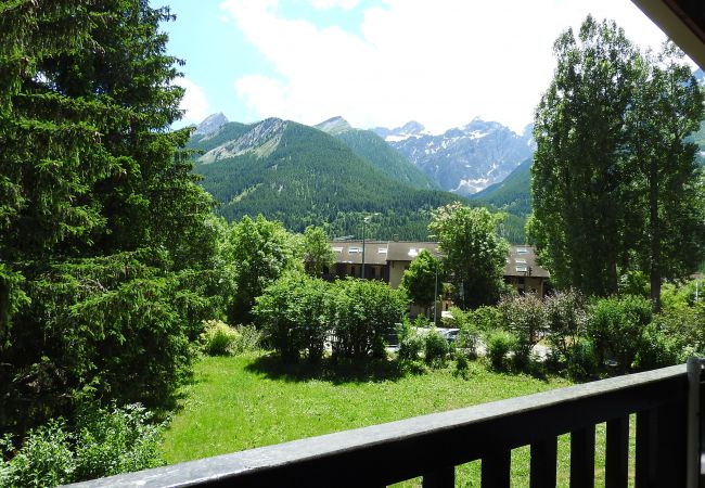 Appartement à Le Monêtier-les-Bains - 3 PIÈCES 55 M² T2 CM PLEIN SUD POUR 6 PERSONNES Appartement à Le Monêtier-les-Bains - 3 PIÈCES 55 M² T2 CM PLEIN SUD POUR 6 PERSONNES