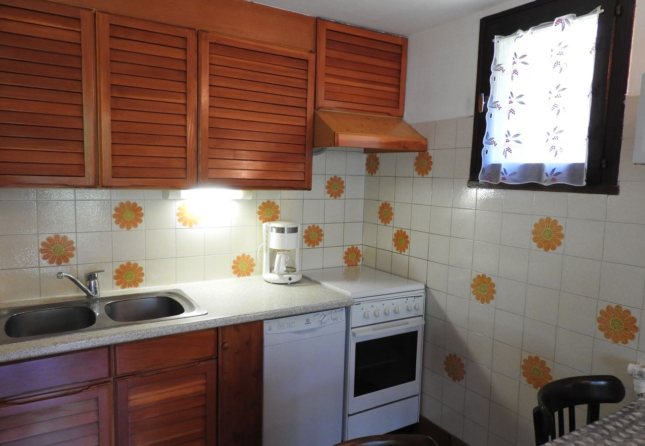 Appartement à Le Monêtier-les-Bains - 3 PIÈCES 55 M² T2 CM PLEIN SUD POUR 6 PERSONNES