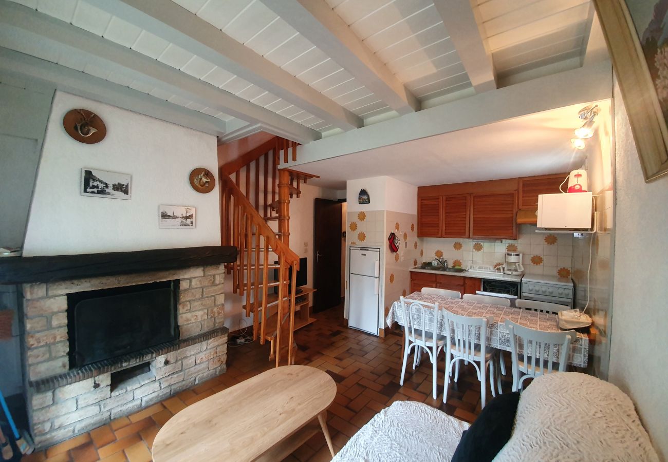 Appartement à Le Monêtier-les-Bains - 3 PIÈCES 55 M² T2 CM PLEIN SUD POUR 6 PERSONNES