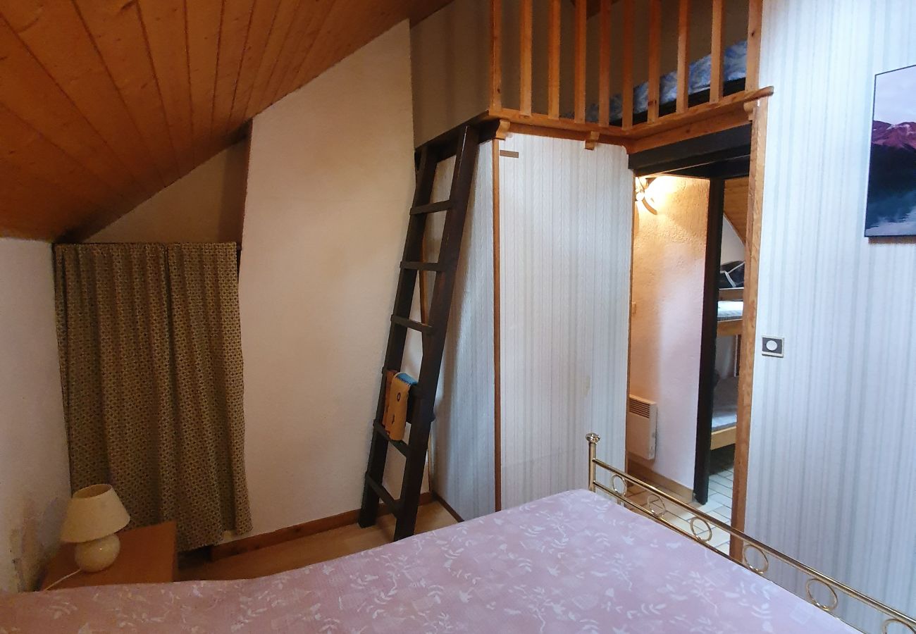 Appartement à Le Monêtier-les-Bains - 3 PIÈCES 55 M² T2 CM PLEIN SUD POUR 6 PERSONNES