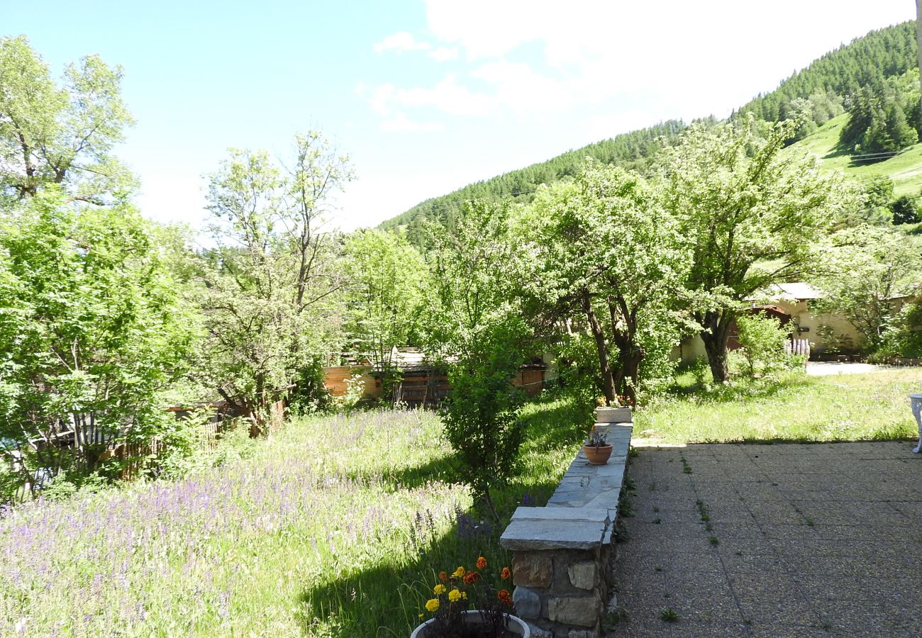 Appartement à La Salle-les-Alpes - Superbe maison de village au pied des pistes