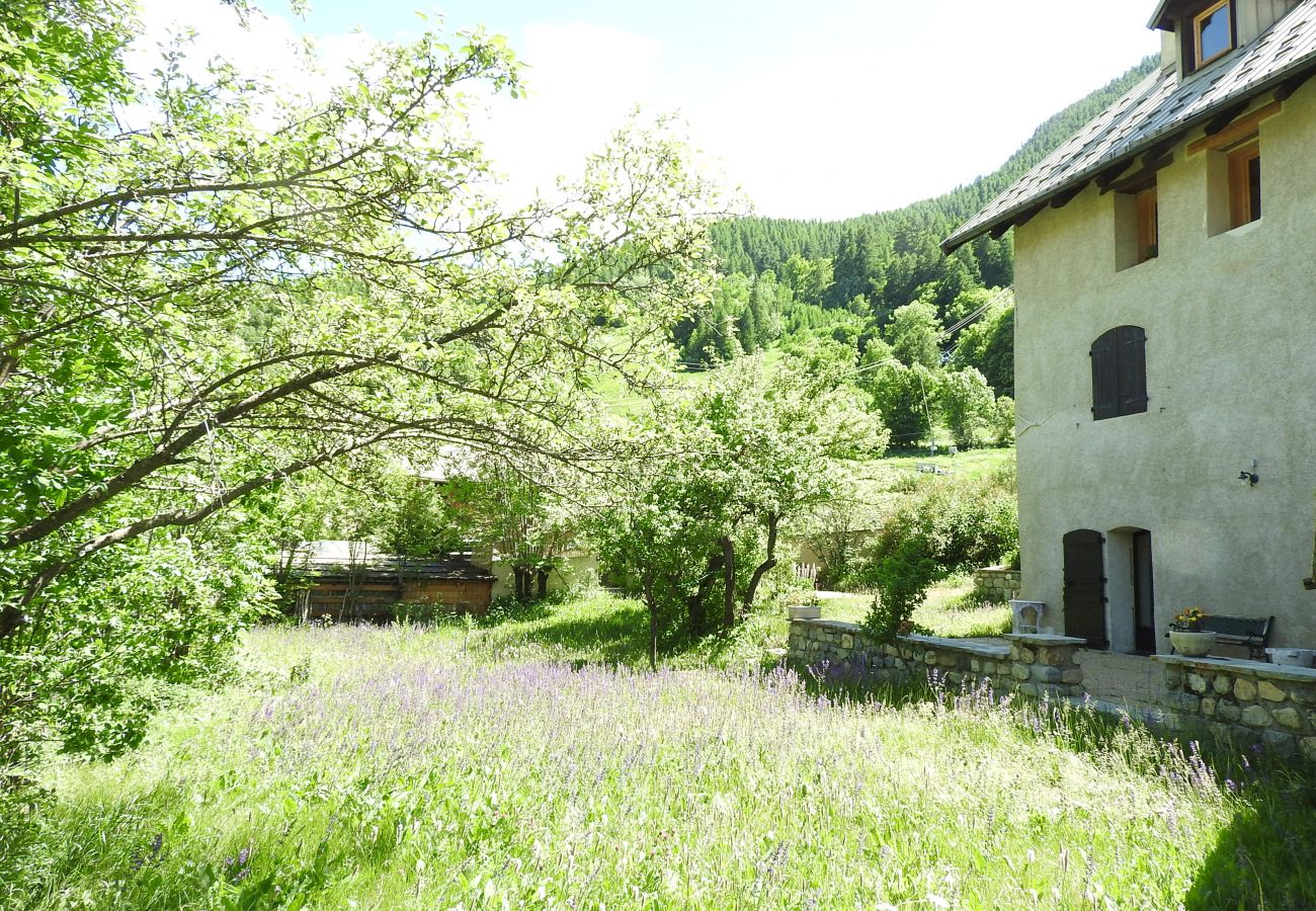 Appartement à La Salle-les-Alpes - Superbe maison de village au pied des pistes