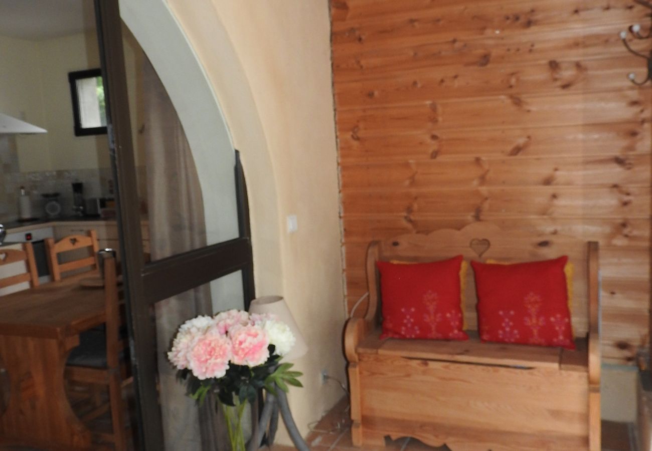 Appartement à La Salle-les-Alpes - Coquet T3 -6 personnes à deux pas des remontées