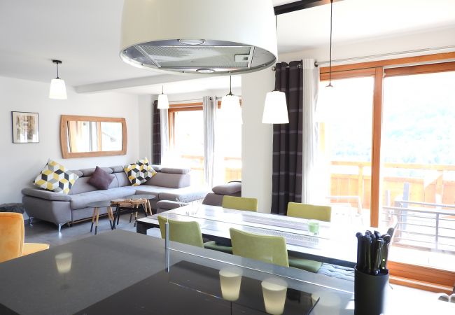 Chalet à Saint-Chaffrey - Beau chalet 8 personnes à Saint Chaffrey Chalet à Saint-Chaffrey - Beau chalet 8 personnes à Saint Chaffrey