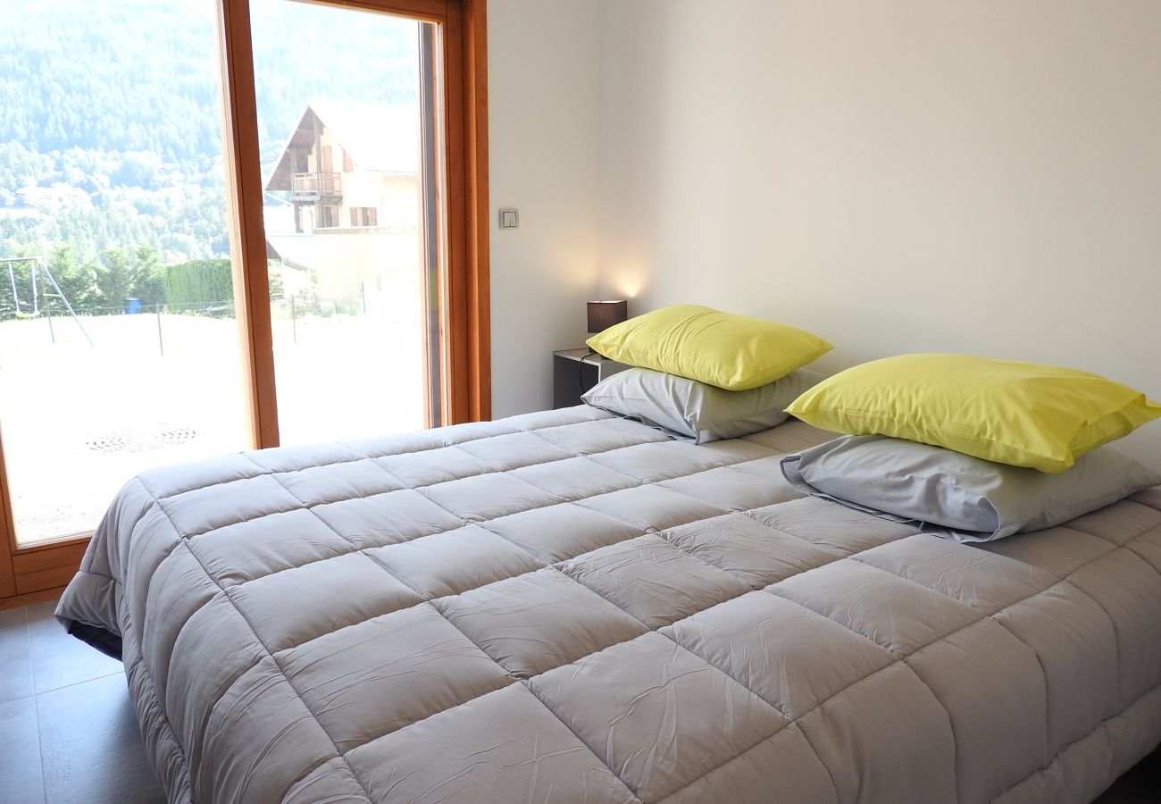 Chalet à Saint-Chaffrey - Beau chalet 8 personnes à Saint Chaffrey