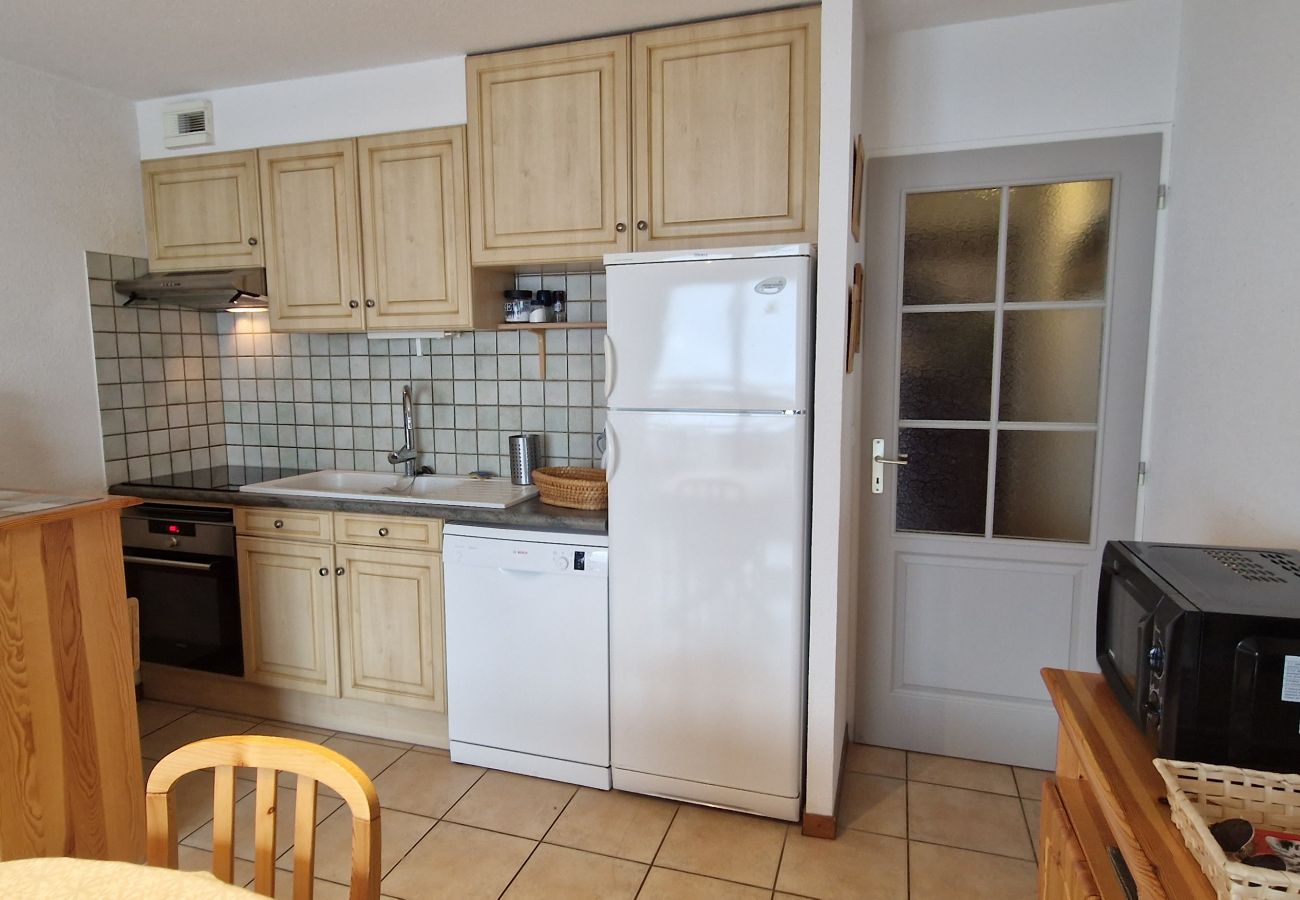 Appartement à Saint-Chaffrey - Agréable T2 + cm sur les hauteurs, belle vue dégagée