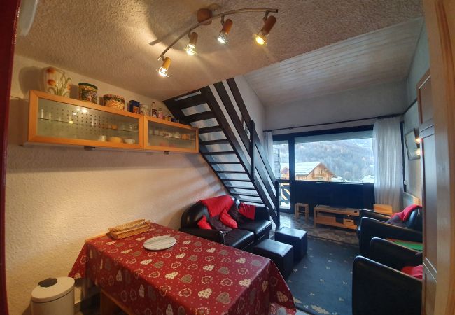 Appartement à Chantemerle - T2 en duplex + coin montagne au pied des pistes 6 personnes Appartement à Chantemerle - T2 en duplex + coin montagne au pied des pistes 6 personnes