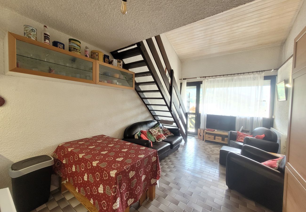 Appartement à Chantemerle - T2 en duplex + coin montagne au pied des pistes 6 personnes
