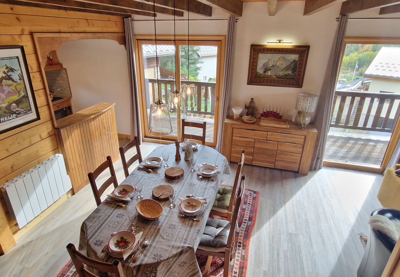 Chalet à Saint-Chaffrey - Chaleureux chalet ** pour 6 personnes, Saint-Chaffrey