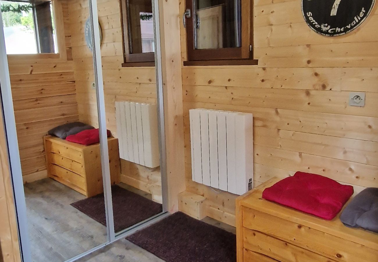 Chalet à Saint-Chaffrey - Chaleureux chalet ** pour 6 personnes, Saint-Chaffrey